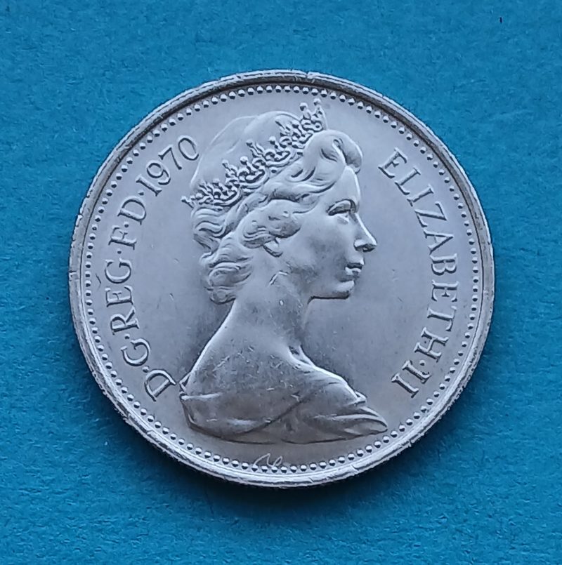 1970 5p. Elizabeth II (#395)