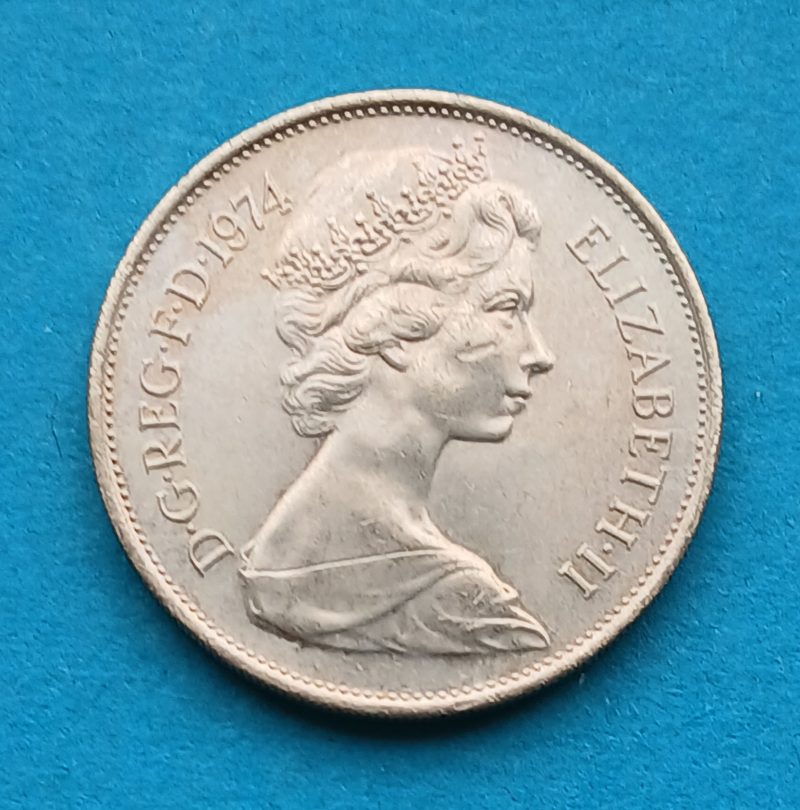 1974 10p. Early decimal (#427)
