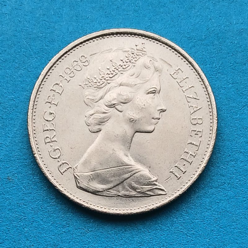 1969 QEII 10p (#517)