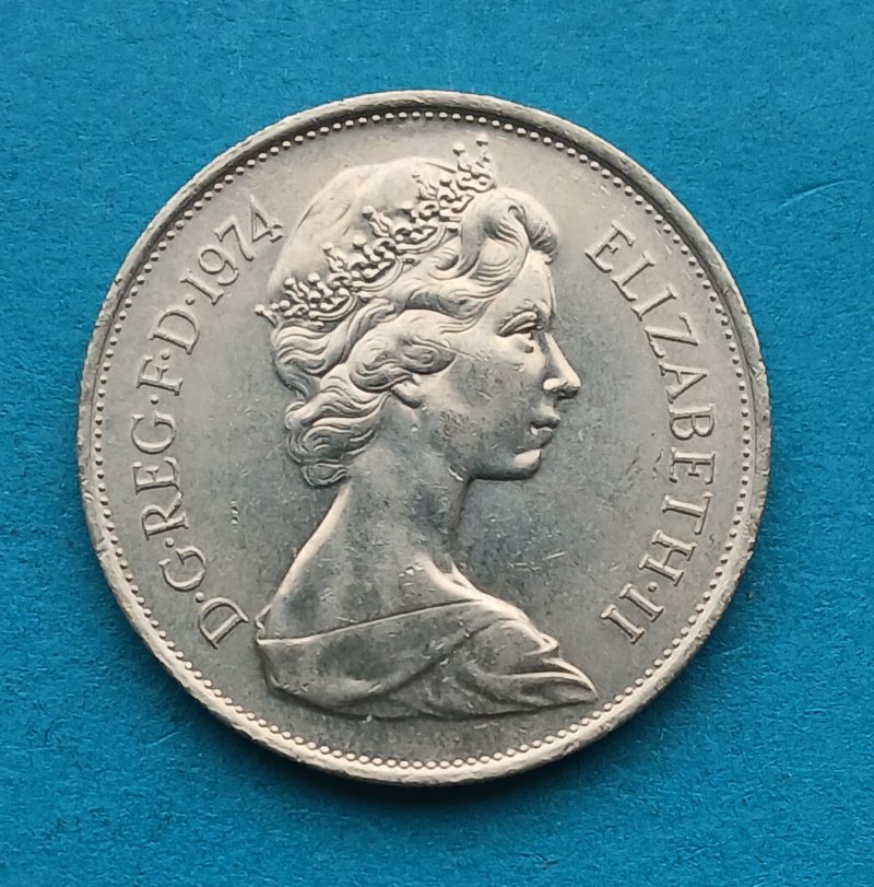 1974 QEII 10p (#520)