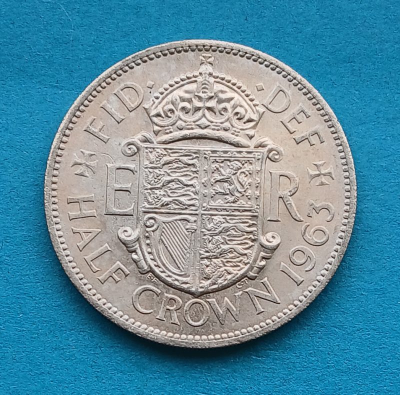 1963 Halfcrown Elizabeth II Lustrous (#555)